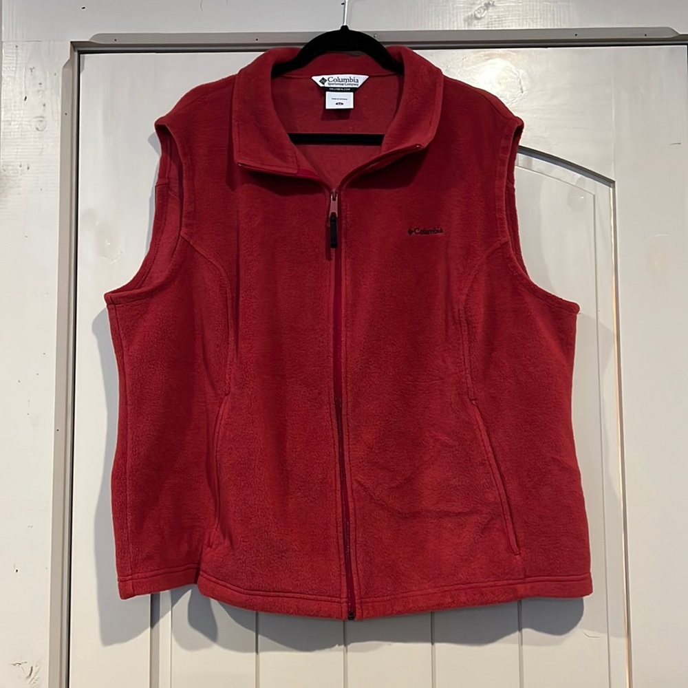 Columbia fleece vest, gently used condition.